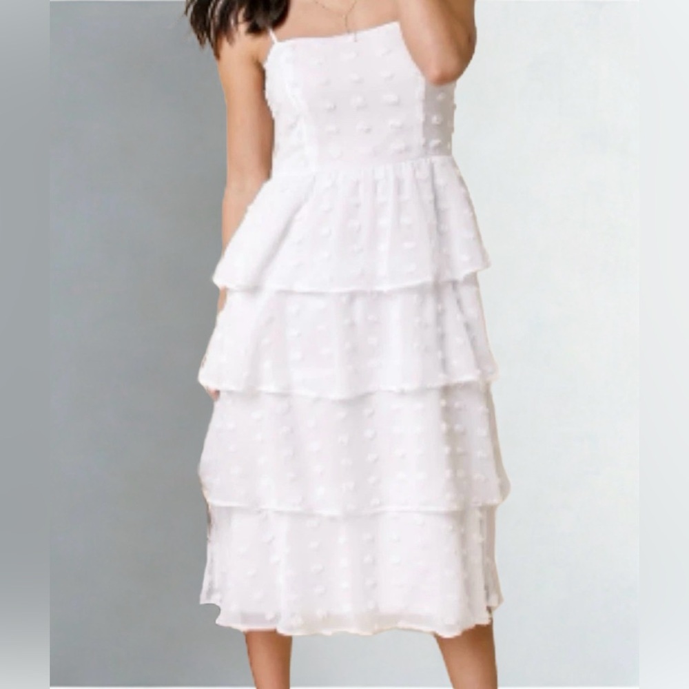 Francesca's Collections NWT White Tiered Midi Dress, Medium